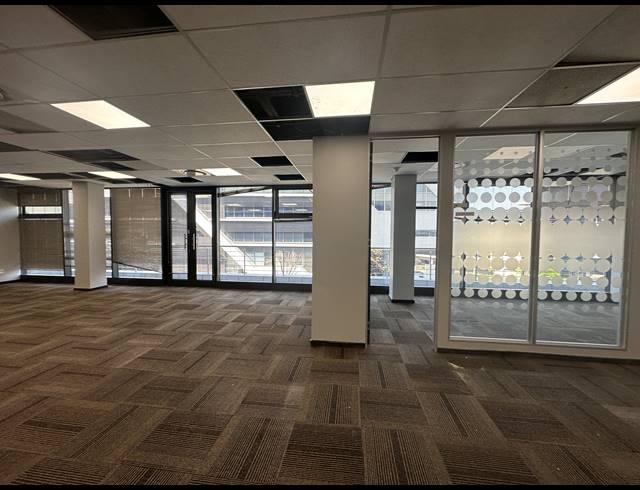140.80M² OFFICE TO LET IN CENTURION CENTRAL
